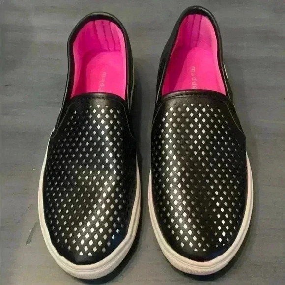 MADDEN GIRL Girls Shoes - Picture 1 of 4
